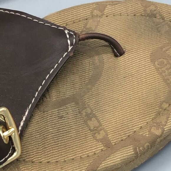 chaps brown wedged buckle high heels sandals flip flats 9.5 READ - Picture 5 of 11